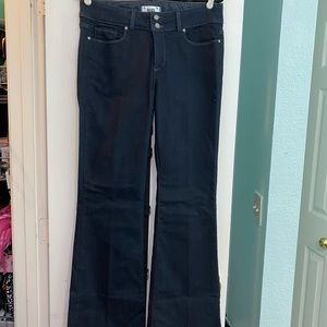 Paige Hidden Hills petite Boot cut. Size 32.